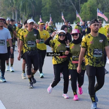 Runner Photo 7123882