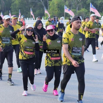 Runner Photo 7123894