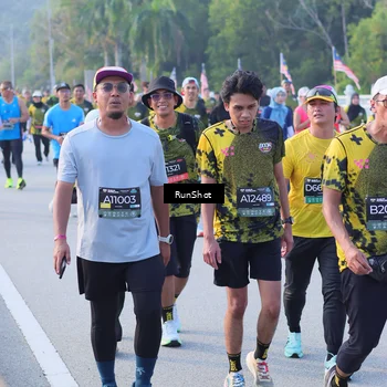 Runner Photo 7123914