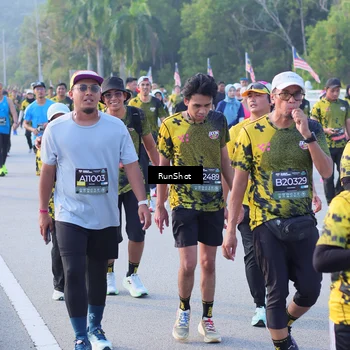 Runner Photo 7123923