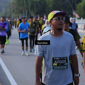 Runner Photo 7123936