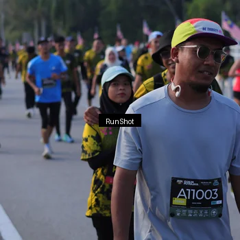 Runner Photo 7123946