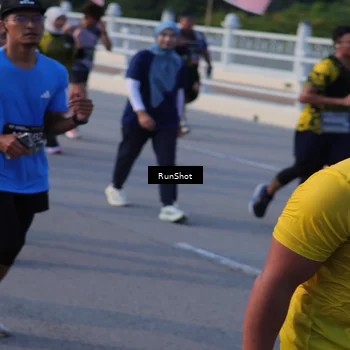 Runner Photo 7123973