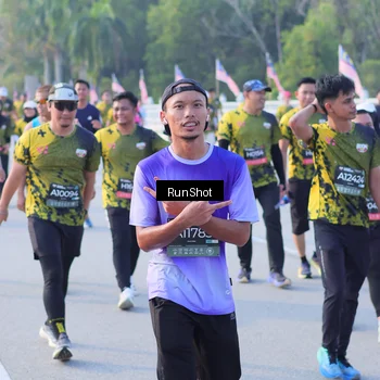 Runner Photo 7123986