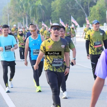 Runner Photo 7123998