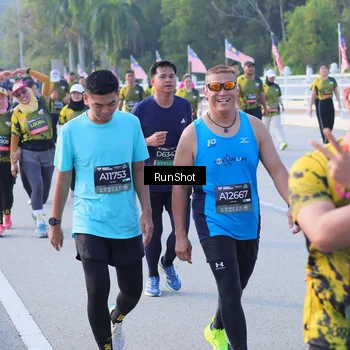 Runner Photo 7124020