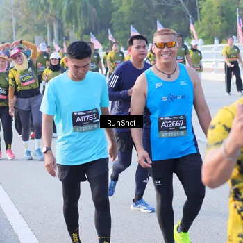 Runner Photo 7124022