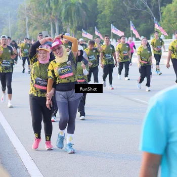 Runner Photo 7124047