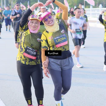 Runner Photo 7124066