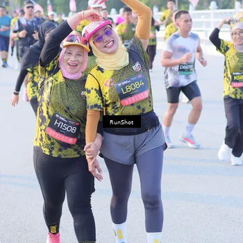 Runner Photo 7124074