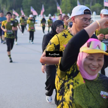 Runner Photo 7124086