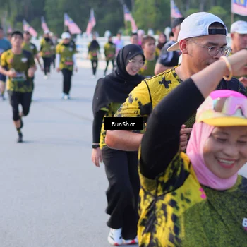 Runner Photo 7124088