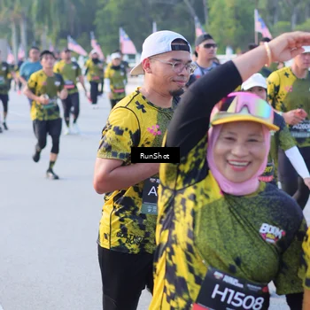 Runner Photo 7124089