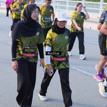 Runner Photo 7124109