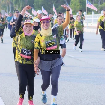 Runner Photo 7124114