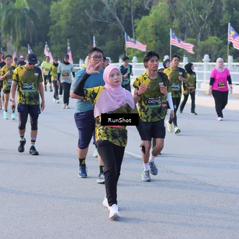 Runner Photo 7124132
