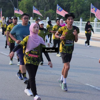 Runner Photo 7124139
