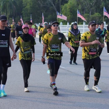 Runner Photo 7124155