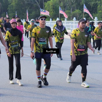 Runner Photo 7124160