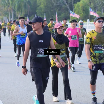 Runner Photo 7124170
