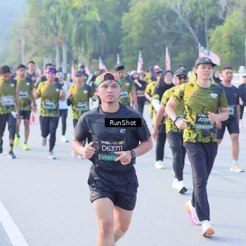 Runner Photo 7124192