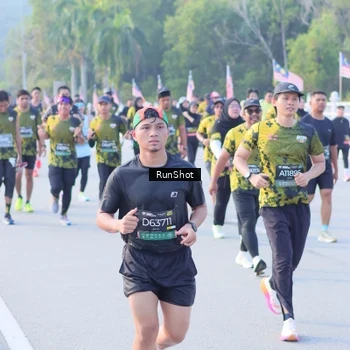 Runner Photo 7124194