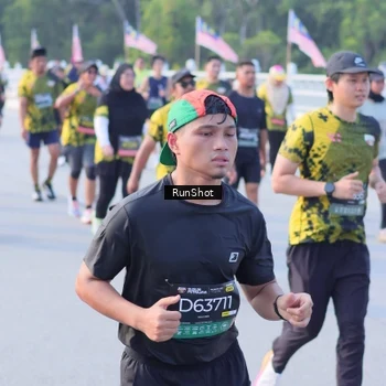 Runner Photo 7124203