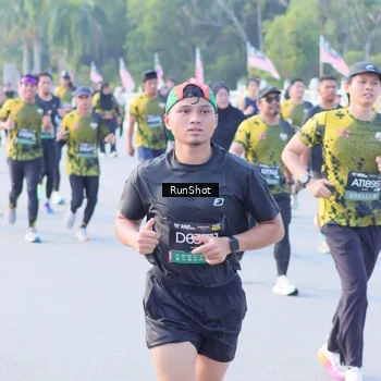 Runner Photo 7124205