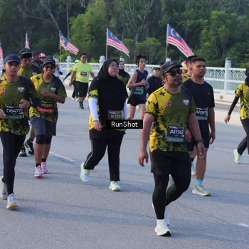 Runner Photo 7124214