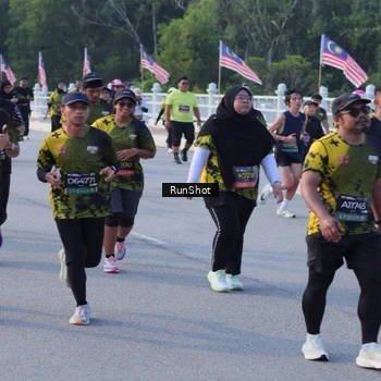 Runner Photo 7124217