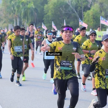 Runner Photo 7124222