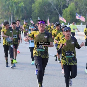 Runner Photo 7124225