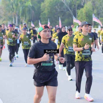 Runner Photo 7124227