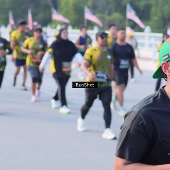 Runner Photo 7124228