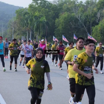 Runner Photo 7124231