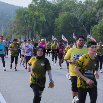 Runner Photo 7124232