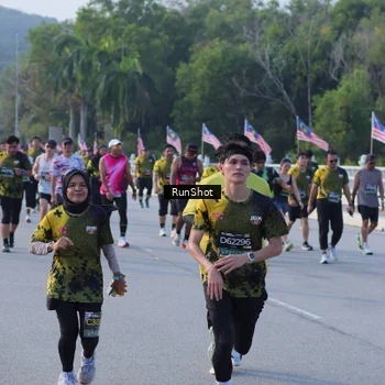 Runner Photo 7124233