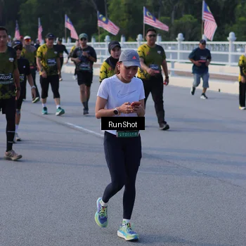 Runner Photo 7124245