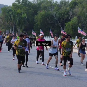 Runner Photo 7124261