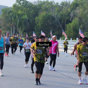 Runner Photo 7124266