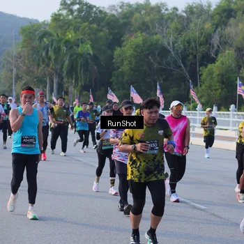 Runner Photo 7124271