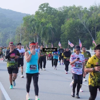 Runner Photo 7124274