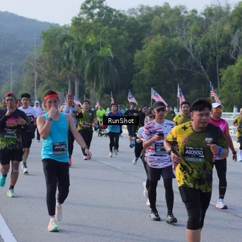 Runner Photo 7124278