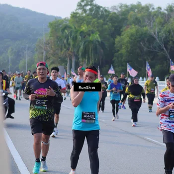 Runner Photo 7124284