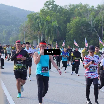 Runner Photo 7124286