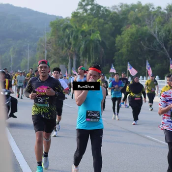 Runner Photo 7124287