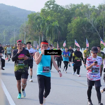 Runner Photo 7124288