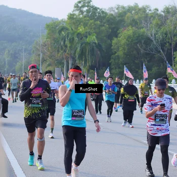Runner Photo 7124290