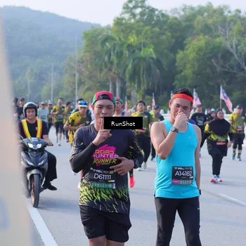 Runner Photo 7124292