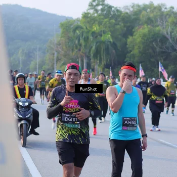 Runner Photo 7124295